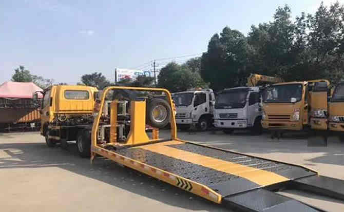 乌翠区汽车中途维修案例
